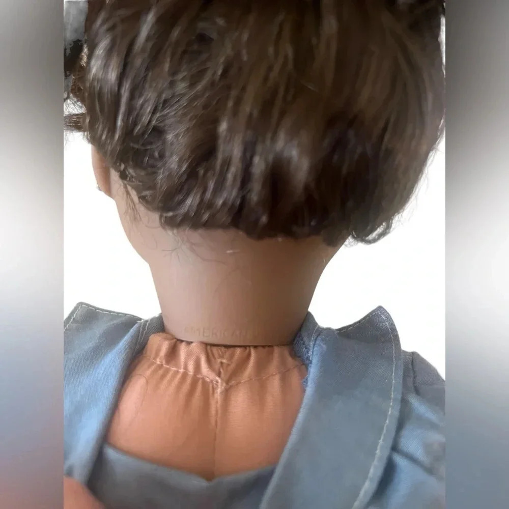 American Girl Doll African American Doll 2017 - Picture 7 of 16